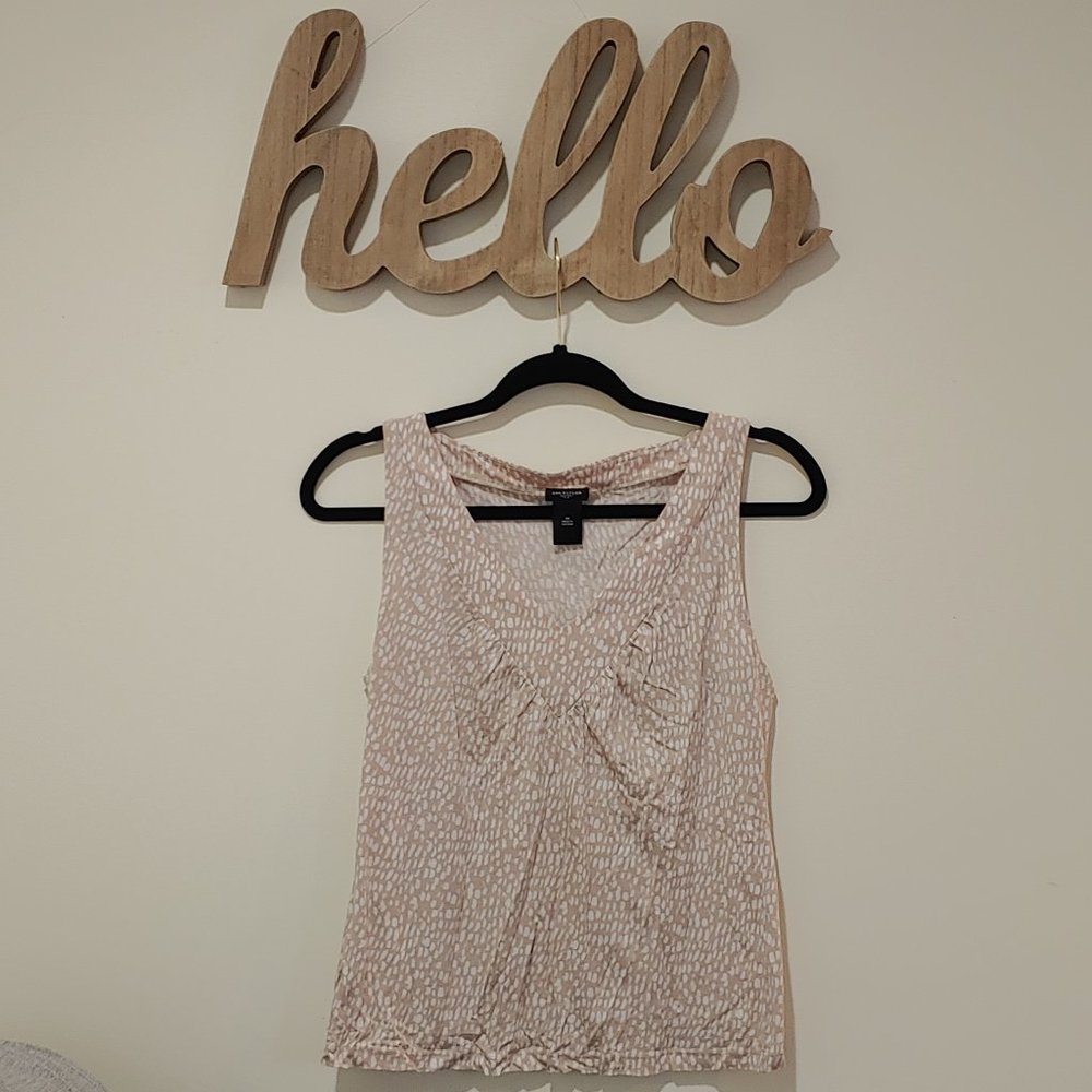 Tan/White Ann Taylor Factory Sleeveless V-Neck Top (XS)